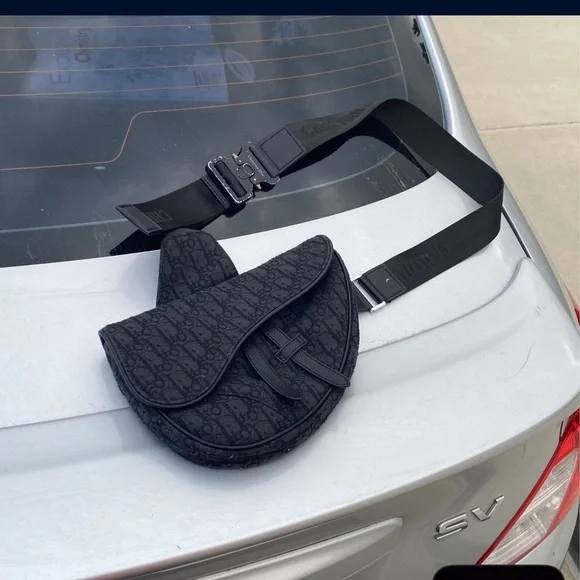 Just had bought this 3 months ago, time for me to let go of the bag